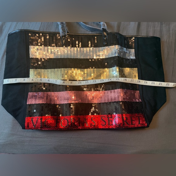 Victoria Secret Black Stripe Sequin Bling Weekender Beach Tote Bag 2017 11117941 - Picture 6 of 7